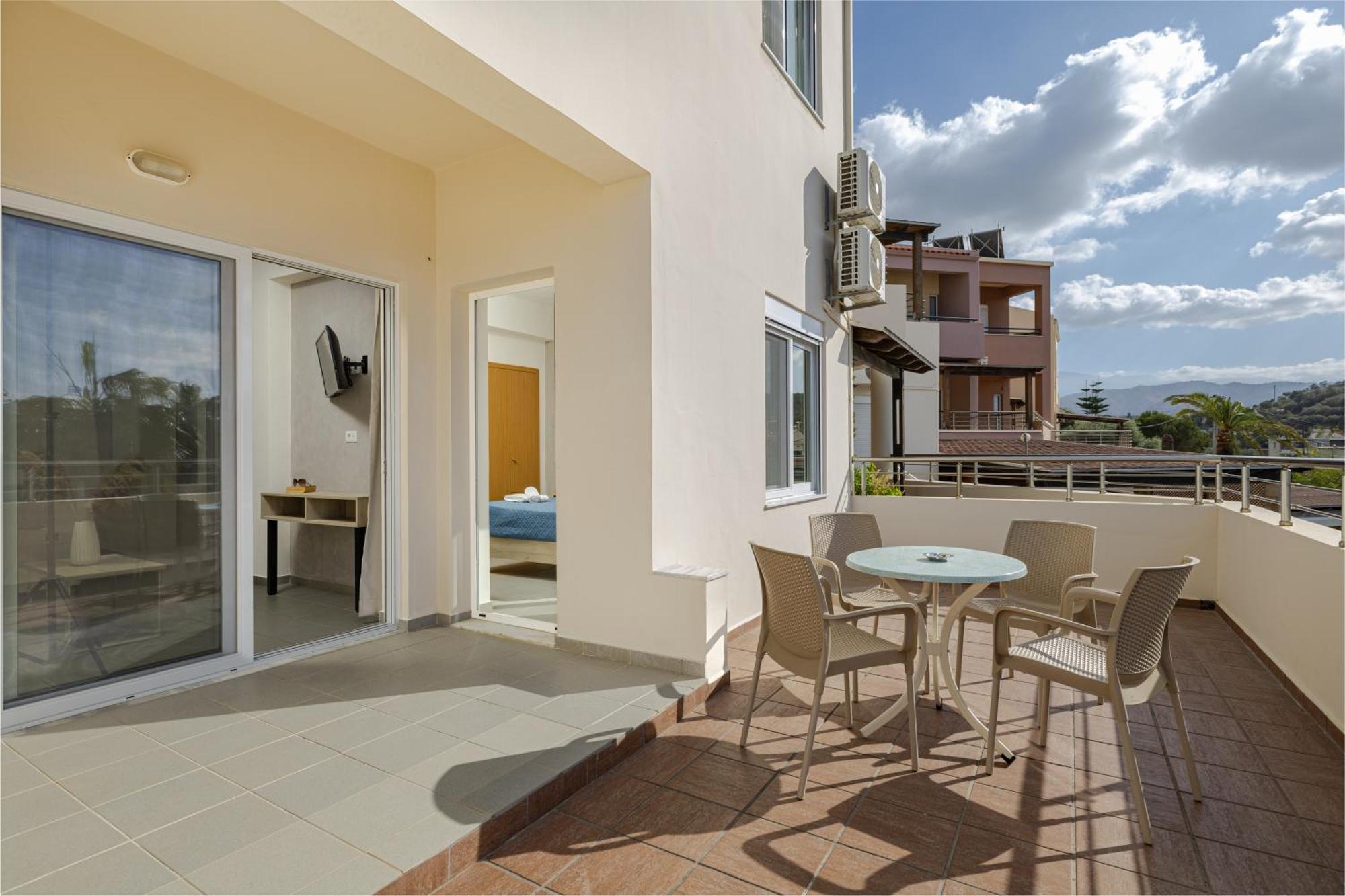 Theos Village Apartments Kato Daratso Exterior photo